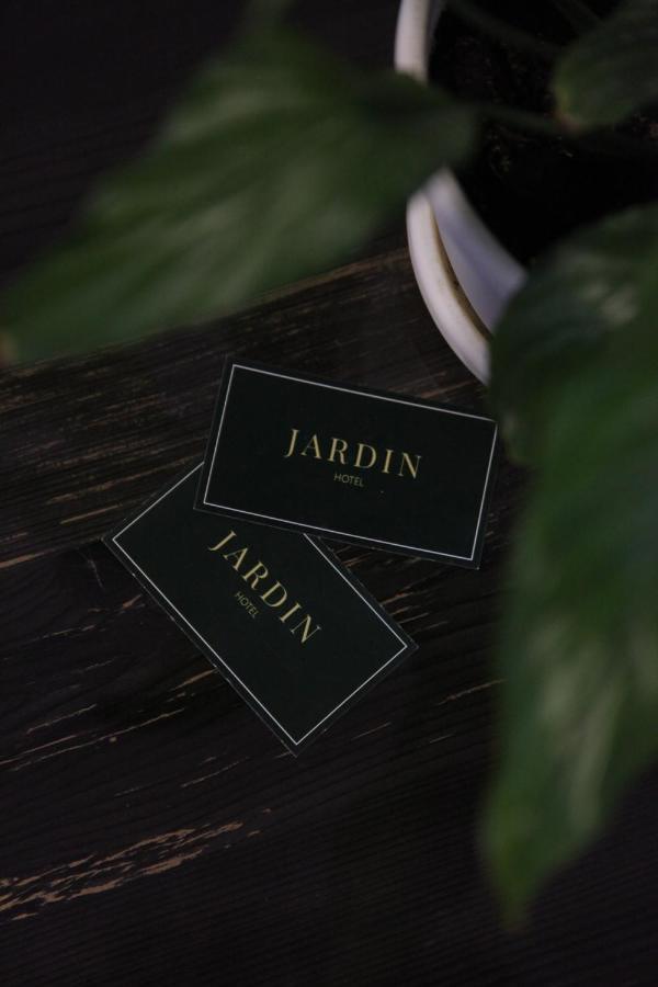 Hotel Jardin Aktobe Exterior foto